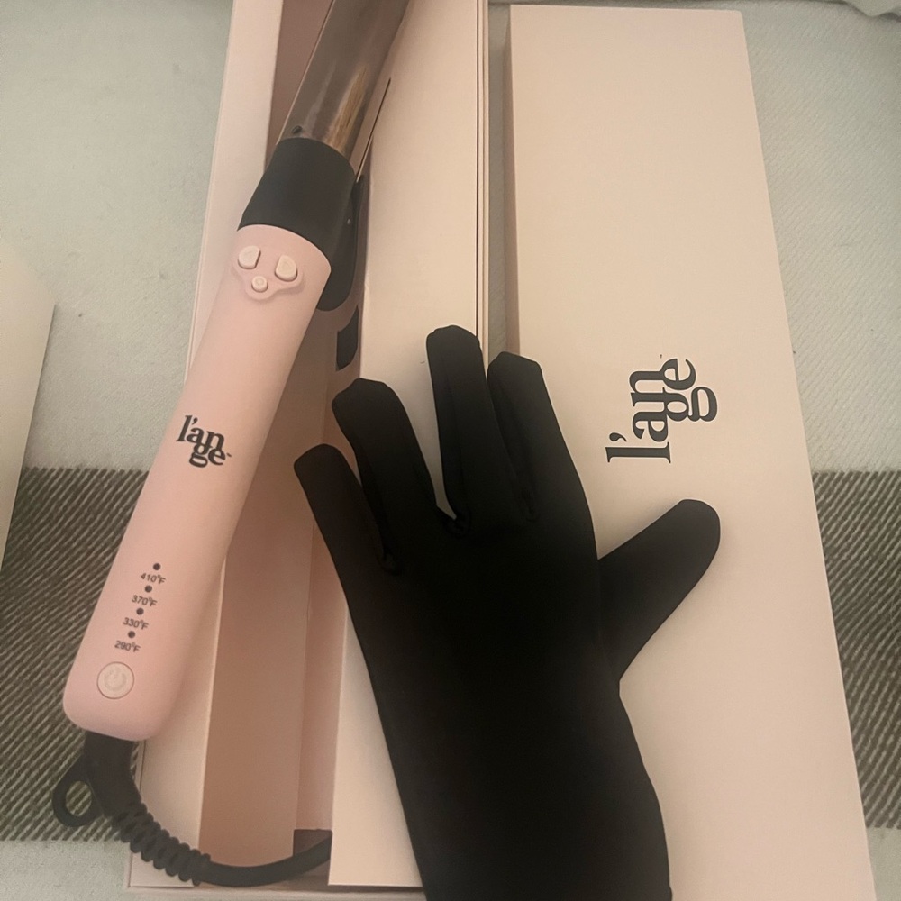 Lange Pink Curling Wand with Black Glove